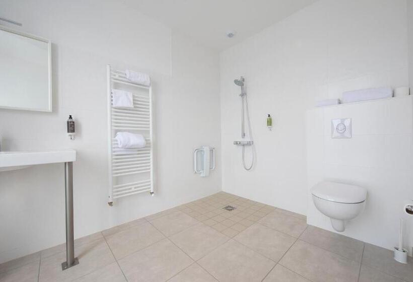 Номер Superior, Hôtel Spa De La Citadelle Lorient