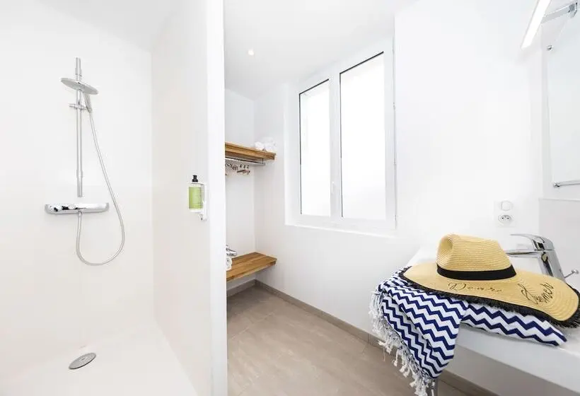 スーペリアールーム, Hôtel Spa De La Citadelle Lorient
