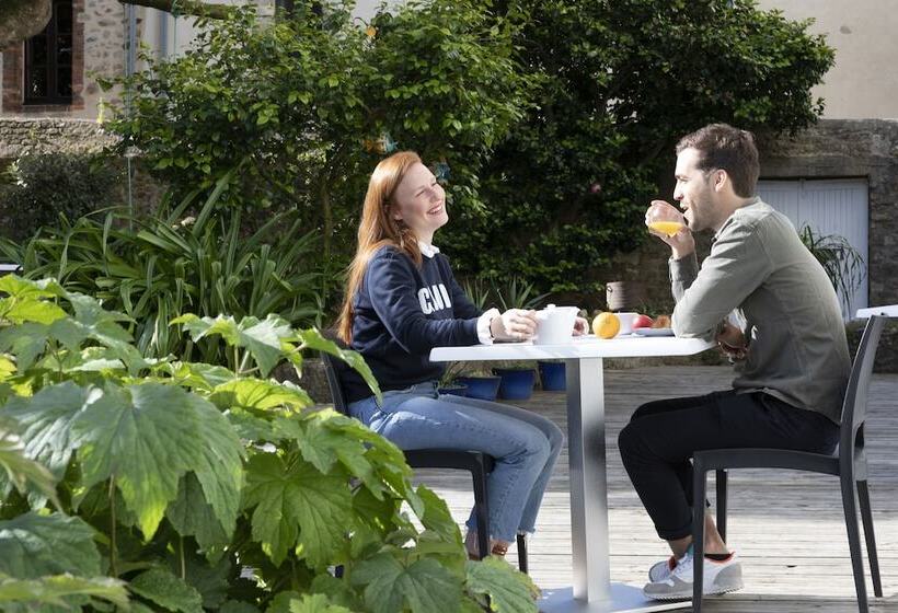 חדר סופריור, Hôtel Spa De La Citadelle Lorient