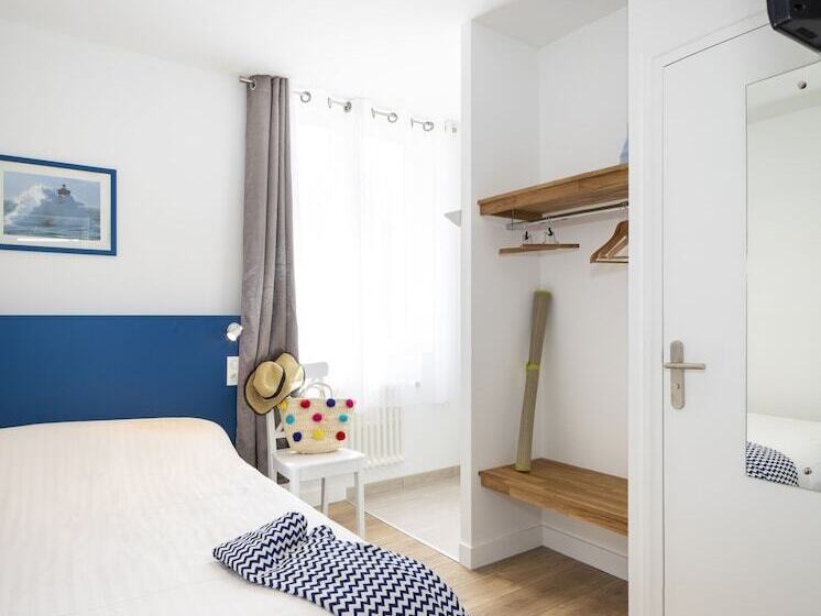 חדר סופריור, Hôtel Spa De La Citadelle Lorient