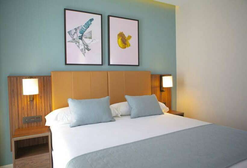 اتاق لوکس با تخت بزرگ, Riu Plaza España
