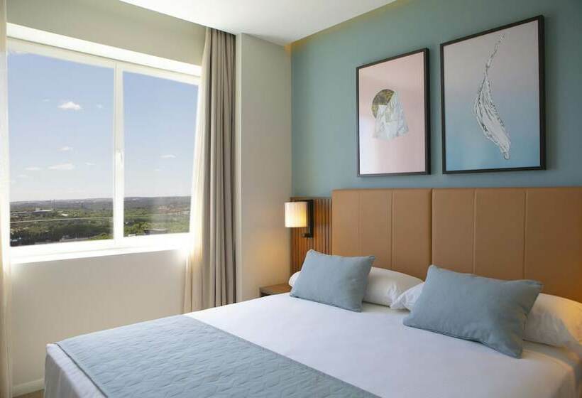 اتاق لوکس با تخت بزرگ, Riu Plaza España