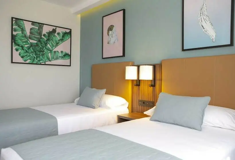 اتاق لوکس, Hotel Riu Plaza España