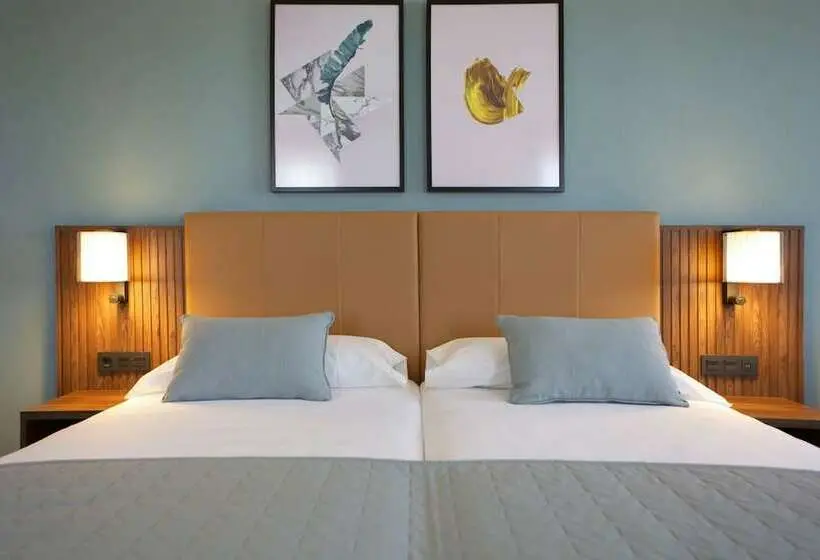 اتاق لوکس, Hotel Riu Plaza España