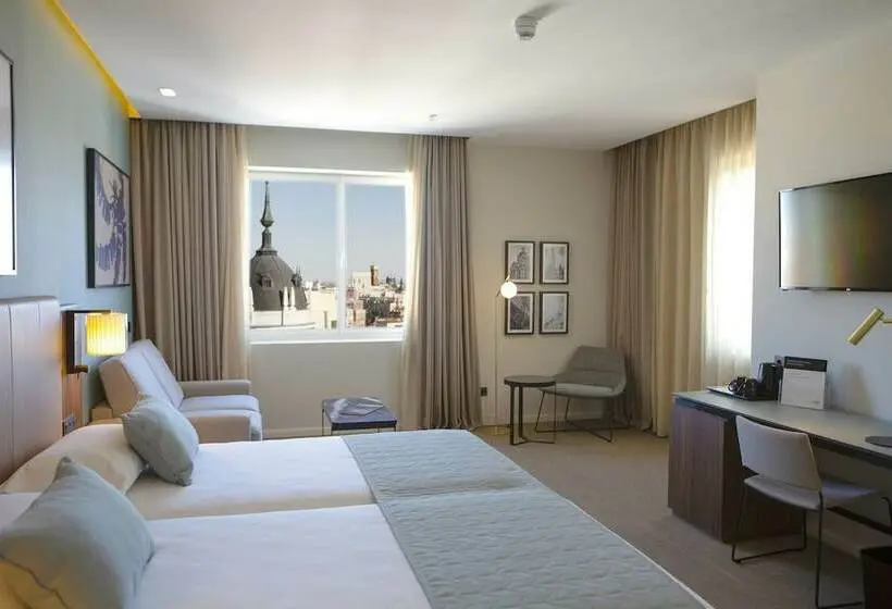 اتاق لوکس, Hotel Riu Plaza España