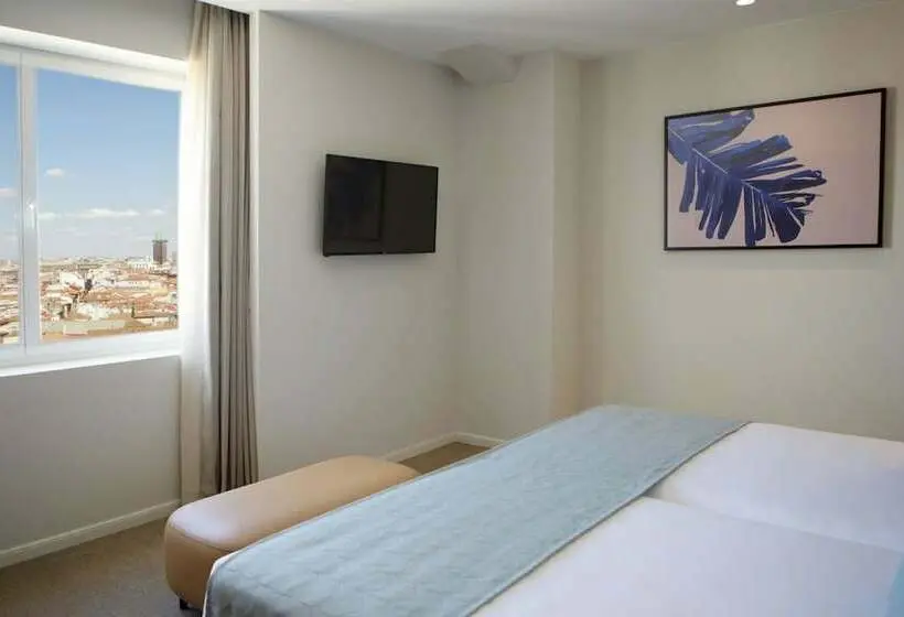 اتاق لوکس, Hotel Riu Plaza España
