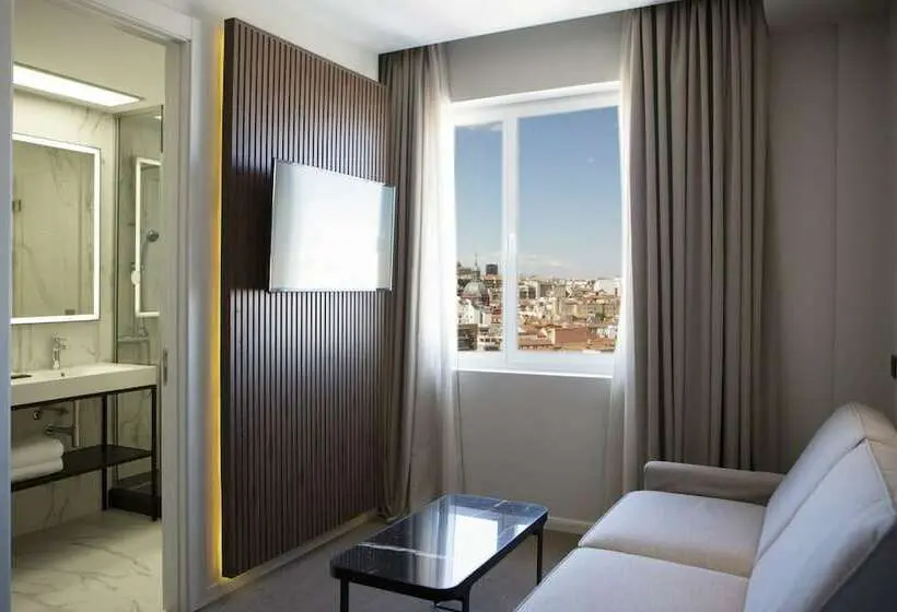 اتاق لوکس, Hotel Riu Plaza España