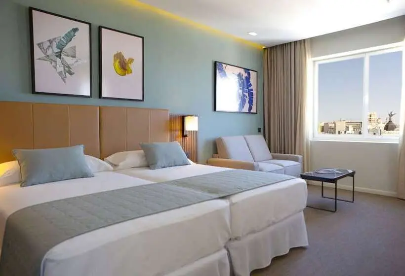 اتاق لوکس, Hotel Riu Plaza España