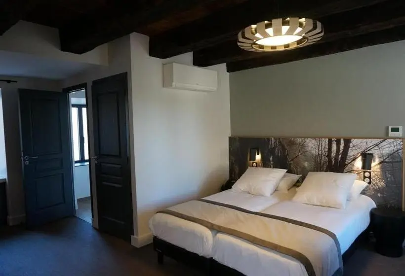 スタンダードトリプルルーム, Hôtel Saint Roch, Saint Ybard