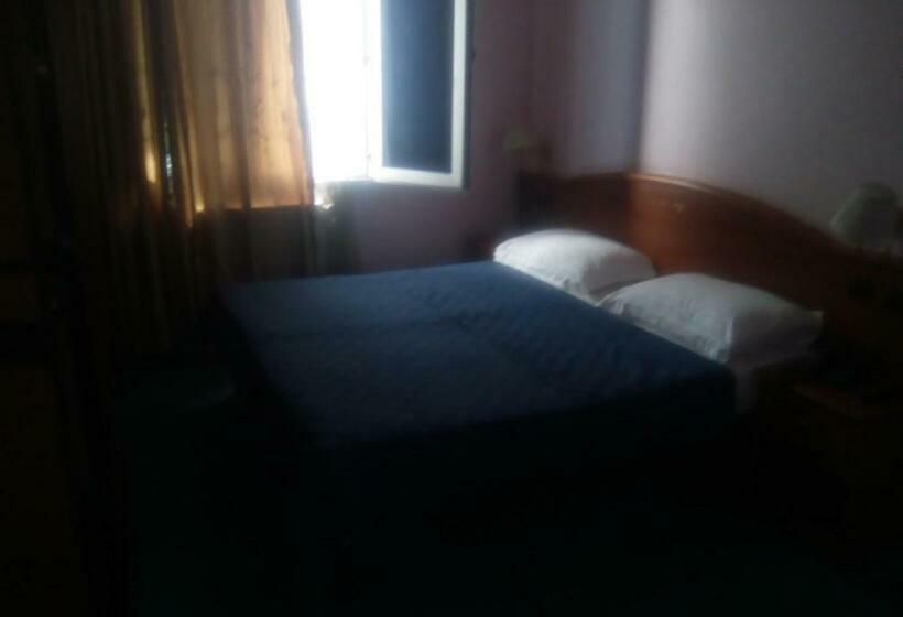 اتاق استاندارد یک نفره, Zidane