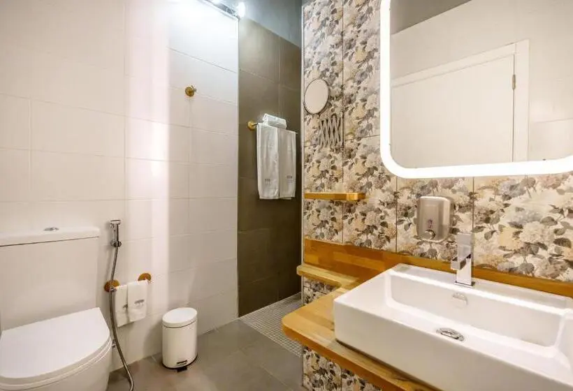 اتاق استاندارد یک نفره, Quinta Dos I's