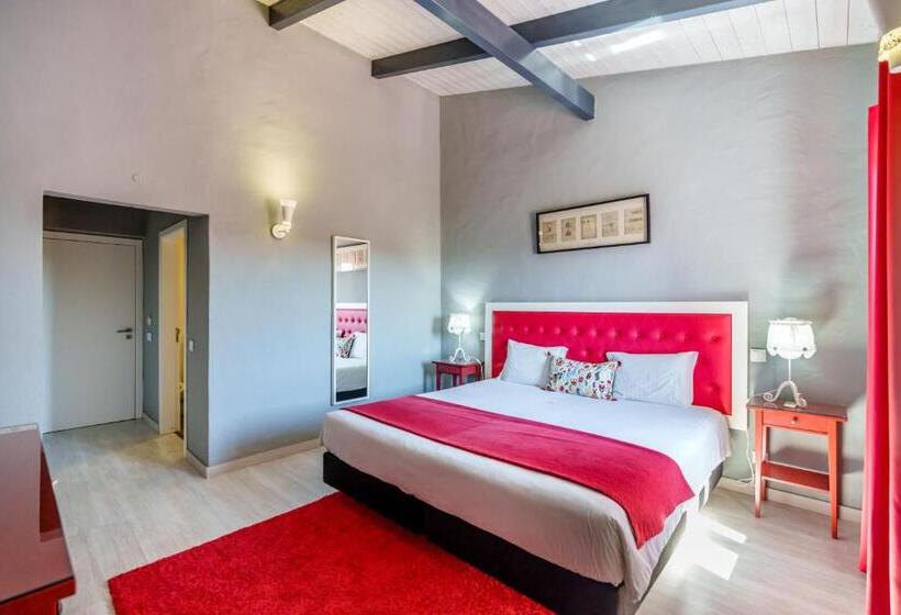 Family Suite, Quinta Dos I's