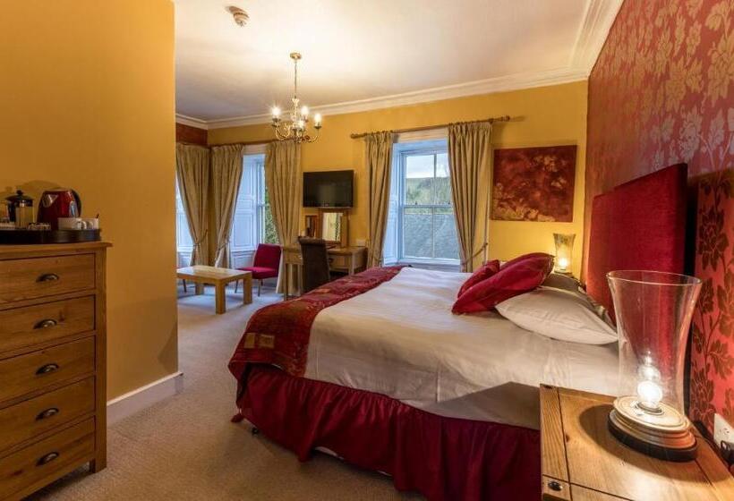 غرفة قياسية, Alston House