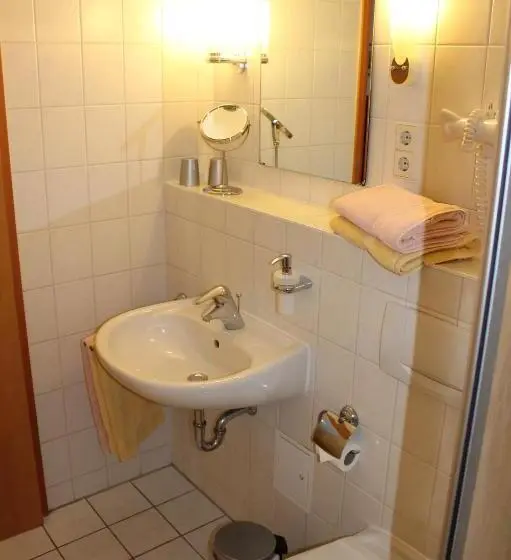 バルコニー付き１ベッドルームアパートメント, Aparthotel Leuchtfeuer Rügen