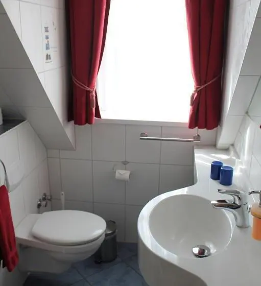 エコノミールーム, Aparthotel Leuchtfeuer Rügen