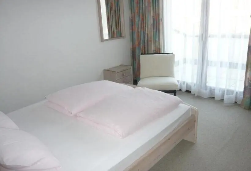 家族用アパートメント, Garni Villa Siesta Park
