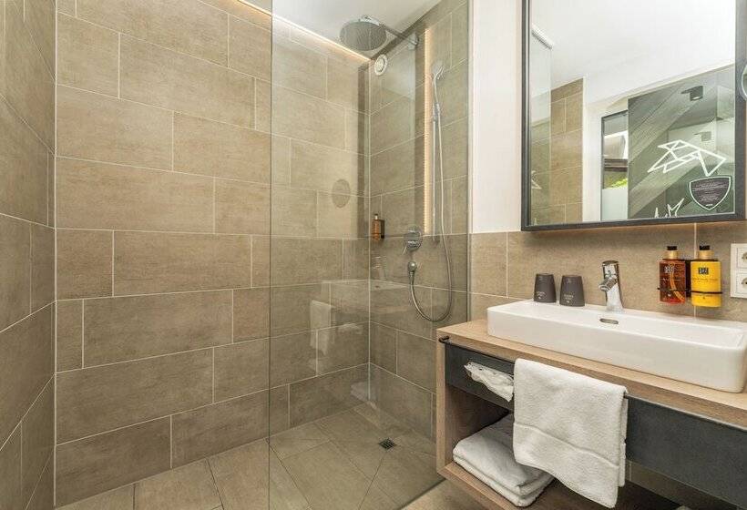 Студия Стандарт, 24 By Avenida   Mountain