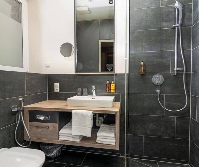 Люкс 3 Спальни, 24 By Avenida   Mountain