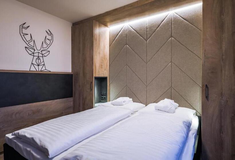 Студия Стандарт, 24 By Avenida   Mountain