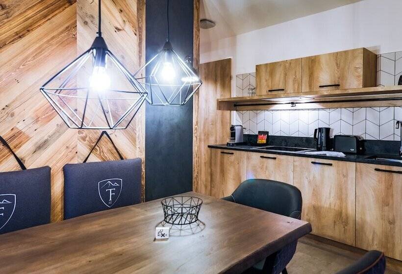 Люкс 2 Спальни, 24 By Avenida   Mountain