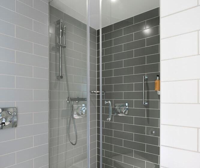 Номер Стандарт Двуспальная Кровать, Holiday Inn Express   Rouen Centre   Rive Gauche, An Ihg