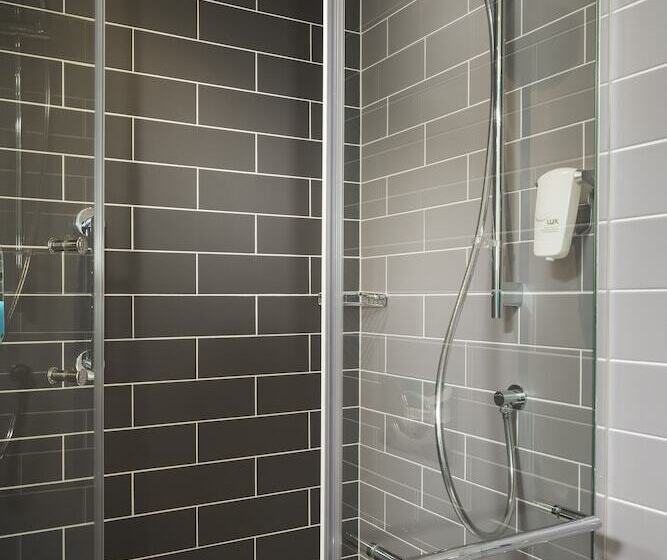 Номер Стандарт Двуспальная Кровать, Holiday Inn Express   Rouen Centre   Rive Gauche, An Ihg