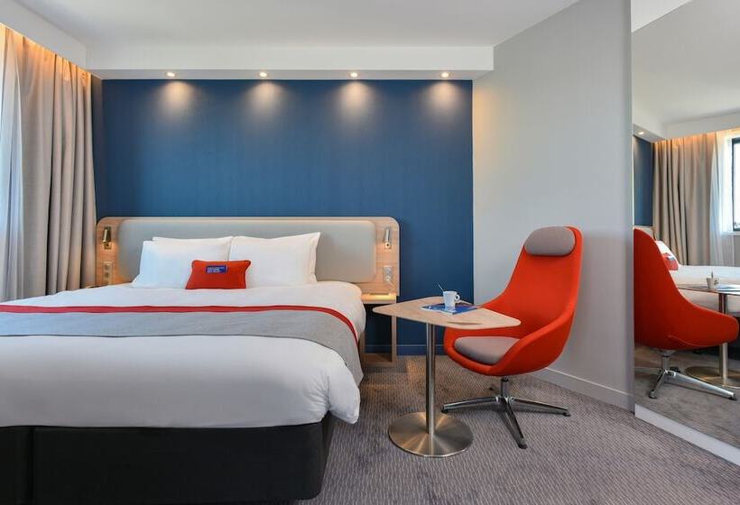 Номер Стандарт Двуспальная Кровать, Holiday Inn Express   Rouen Centre   Rive Gauche, An Ihg