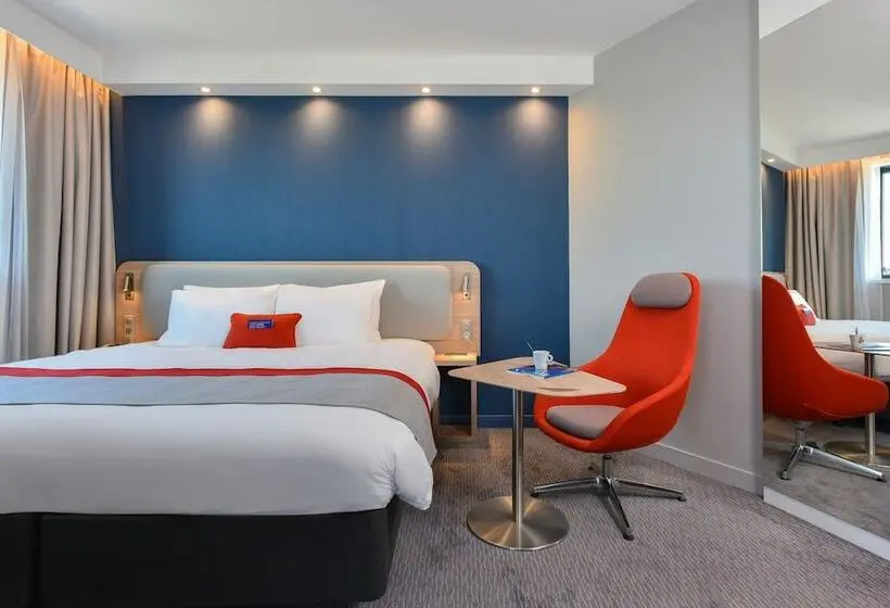 ダブルベッドスタンダードルーム, Holiday Inn Express   Rouen Centre   Rive Gauche, An Ihg
