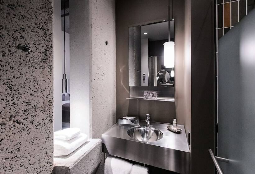 חדר סטנדרט, Ottilia