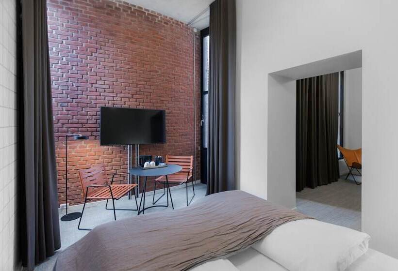 סוויטה, Ottilia