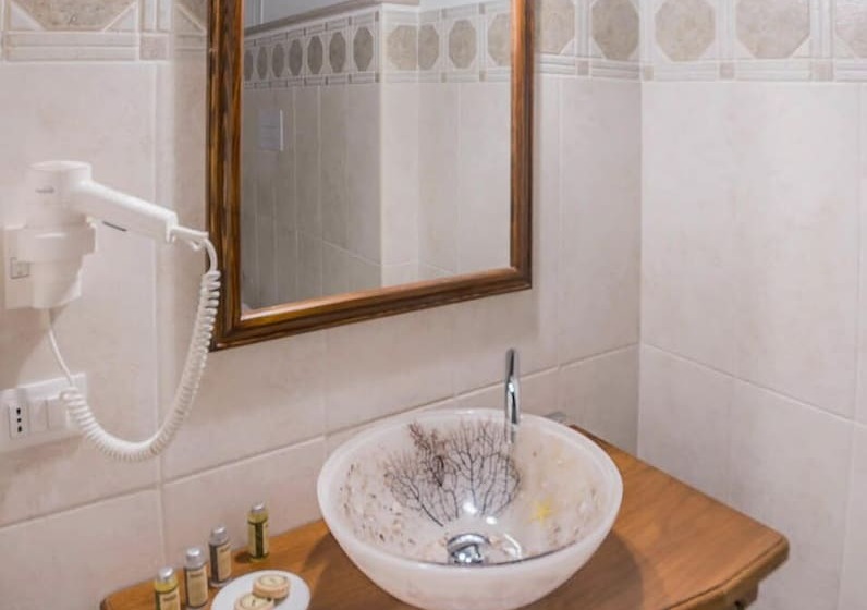 Номер Стандарт, Palazzo Cestari