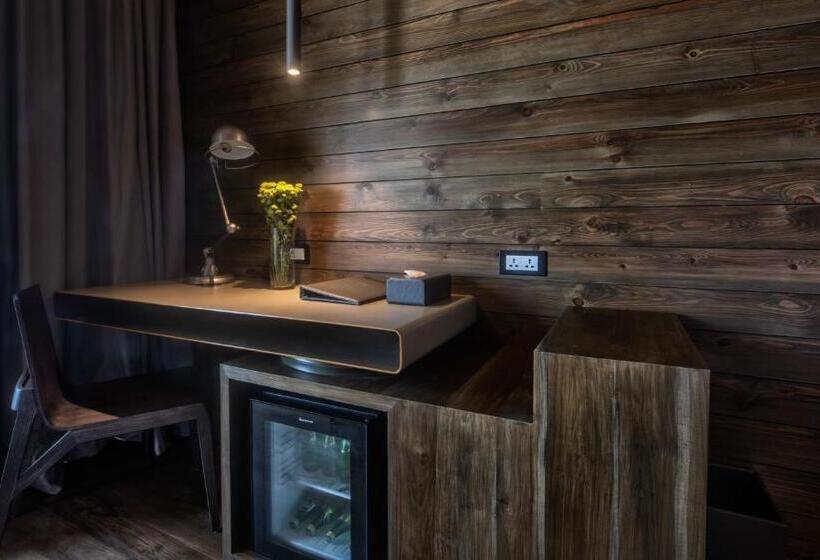 Habitación Premium Vista al Mar., Pledge Scape