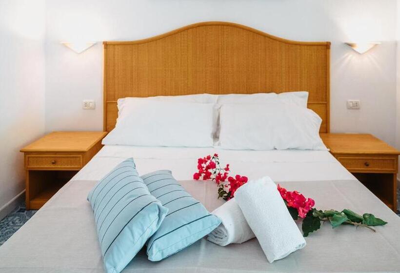 Номер Стандарт, Rojas