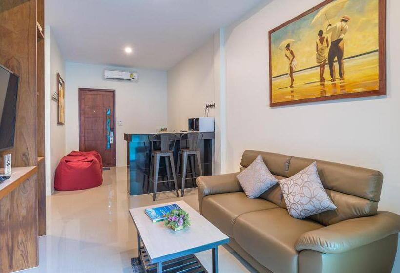 غرفة عائلية, The Scene Cliff View Villas