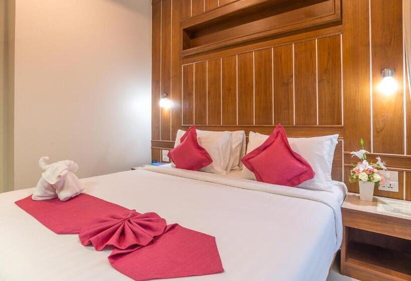 غرفة عائلية, The Scene Cliff View Villas