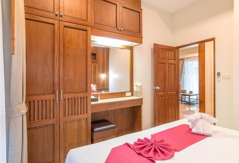 غرفة عائلية, The Scene Cliff View Villas