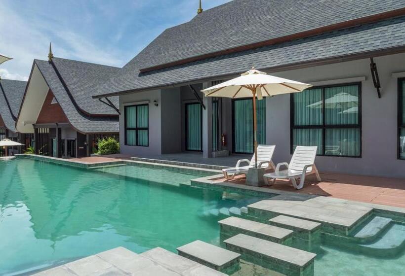 غرفة ديلوكس, The Scene Cliff View Villas