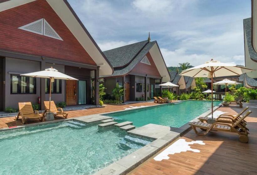 غرفة ديلوكس, The Scene Cliff View Villas