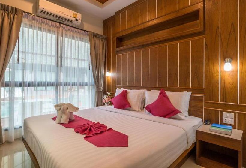 غرفة عائلية, The Scene Cliff View Villas