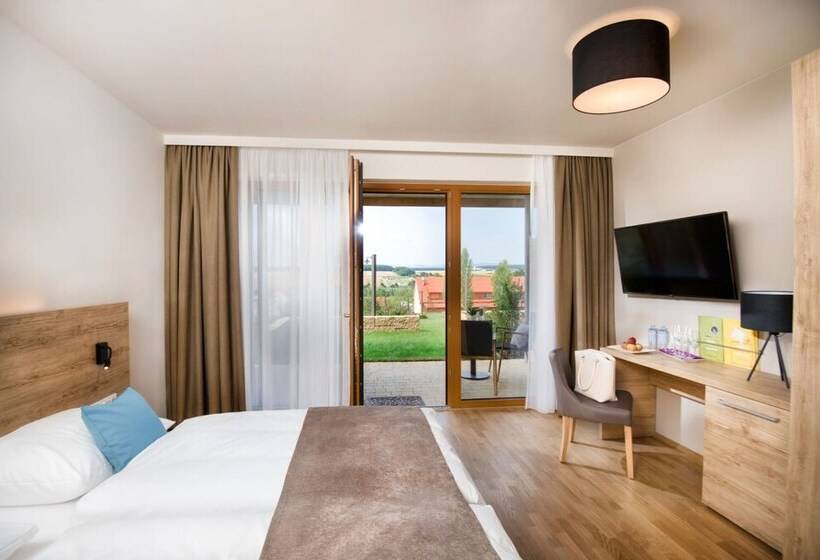 Трехместный Номер Deluxe, Jufa Hotel Neutal