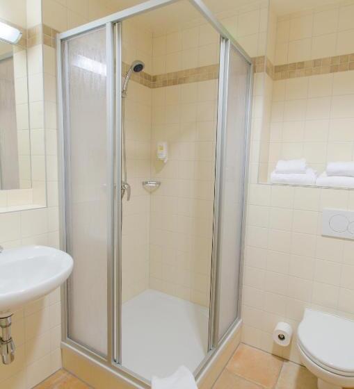 غرفة قياسية رباعية, Jufa Hotel Neutal