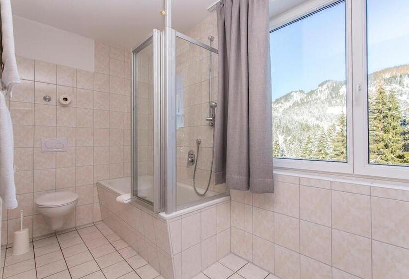 バルコニー付きスタンダードルーム, Alpengasthof Hörnlepass