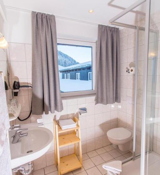 スーペリアールーム, Alpengasthof Hörnlepass