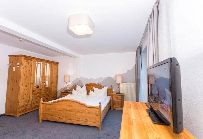 スーペリアールーム, Alpengasthof Hörnlepass