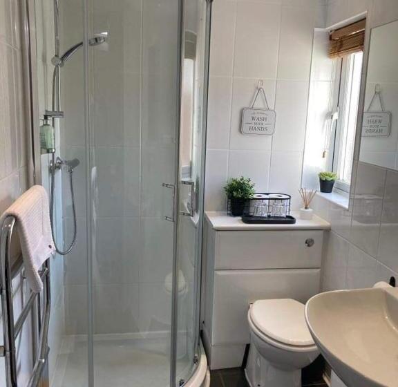 اتاق استاندارد, Blue Ball Inn, Sandygate, Exeter