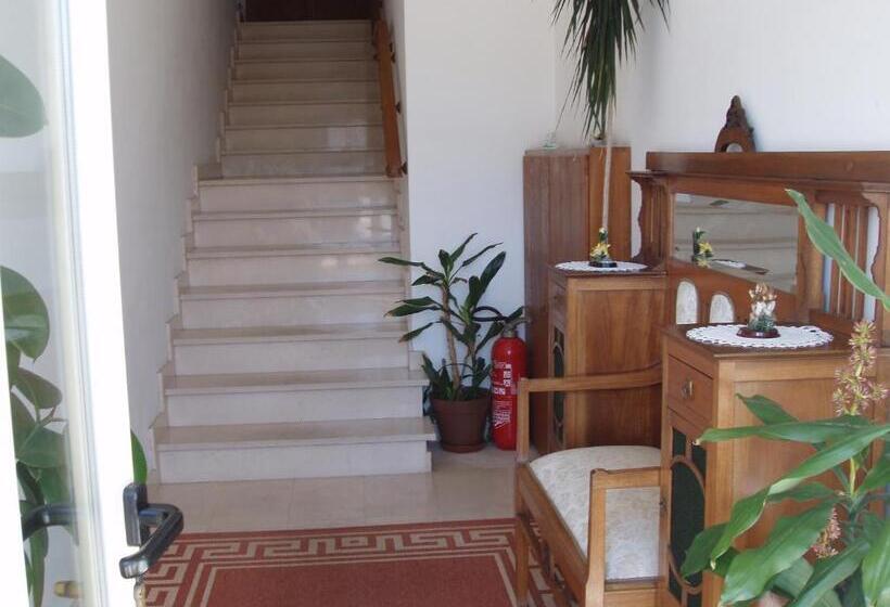 شقة غرفة واحدة, Casa De Sao Cristovao