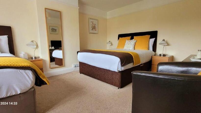 标准三人间, Hampton Lodge En Suite Rooms With Free Parking