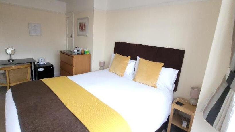 Habitació Estàndard Llit King, Hampton Lodge En Suite Rooms With Free Parking