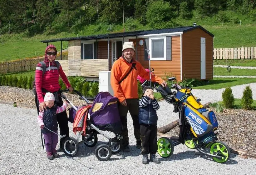 １ベッドルームハウス, Villa Betula Resort & Camping