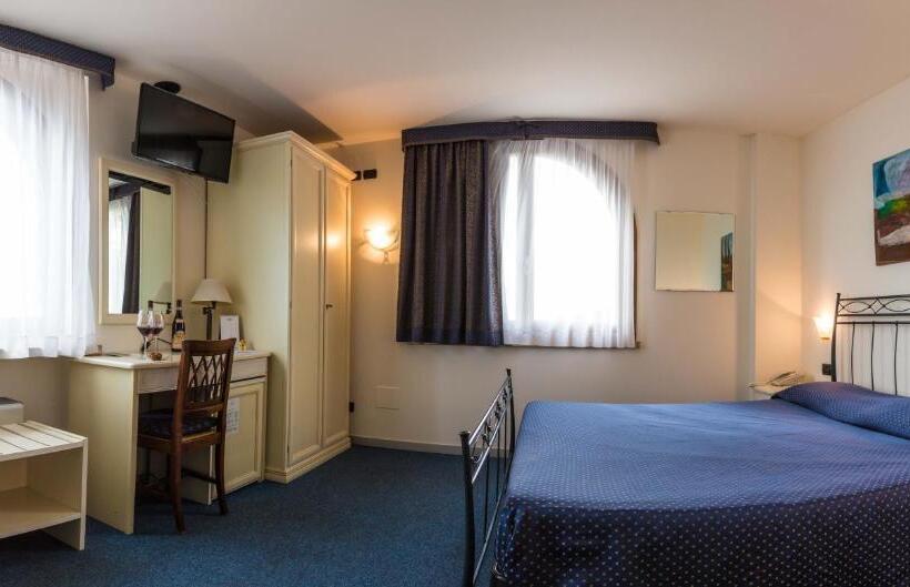 스탠다드 룸 호수 전망, Villa San Giorgio